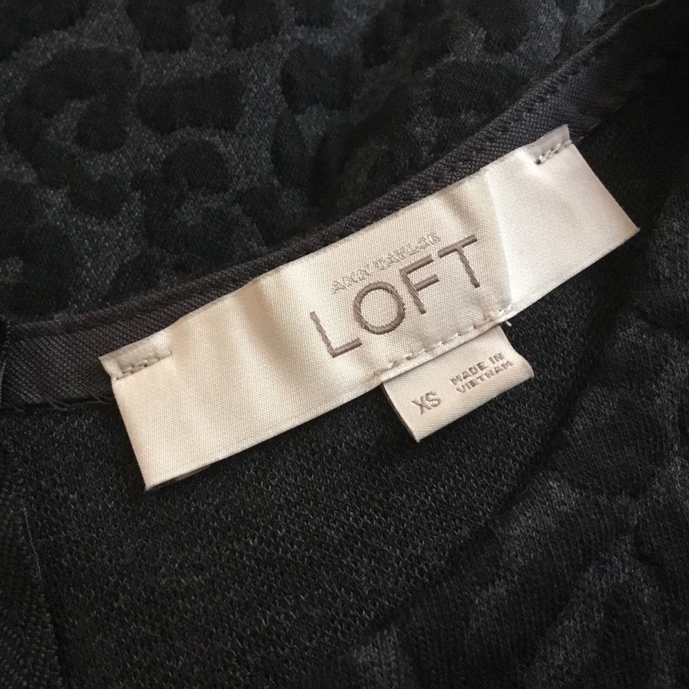 LOFT black gray Leopard shift Knit S/S Dress XS - Picture 4 of 7